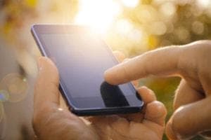 car accidents, Pokemon Go, Waukegan car accidents lawyers, distracted driving, smartphones and car accidents