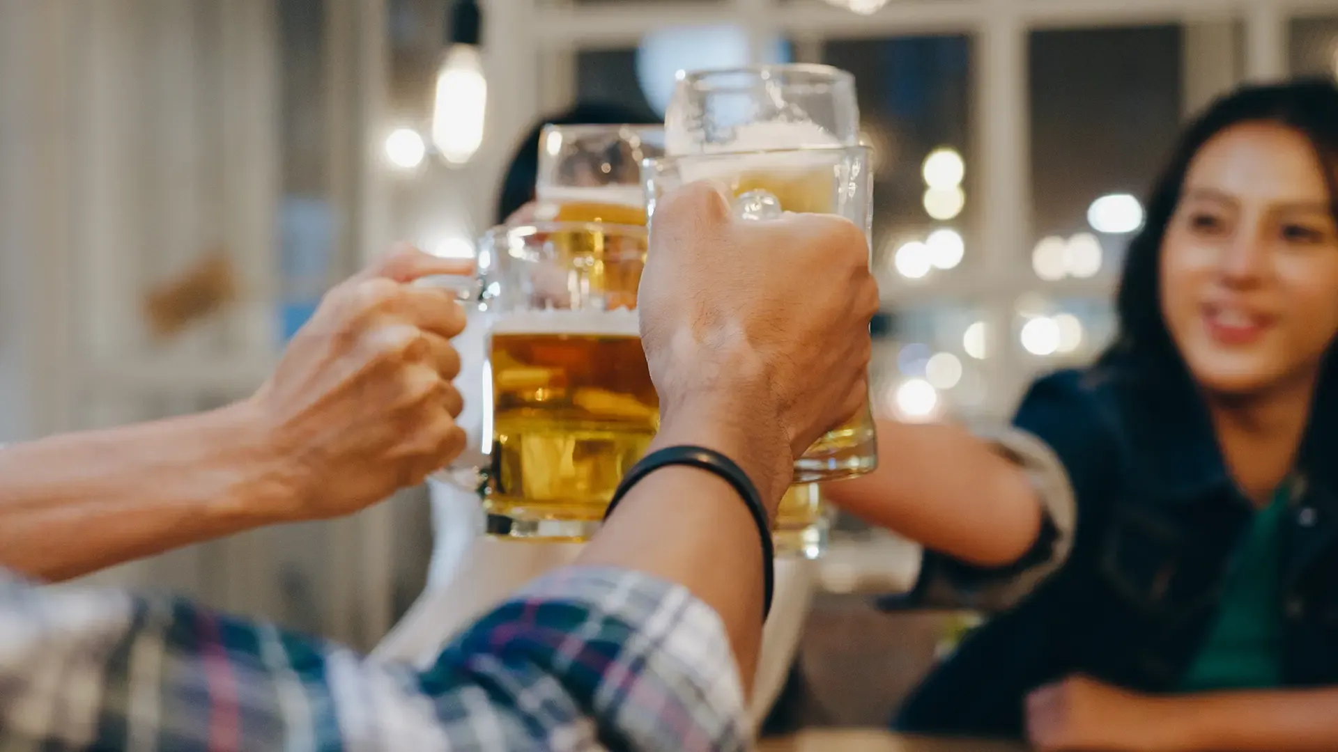 Can Parents Let Kids Drink Over The Holidays Can Parents Let Kids Drink Over The Holidays