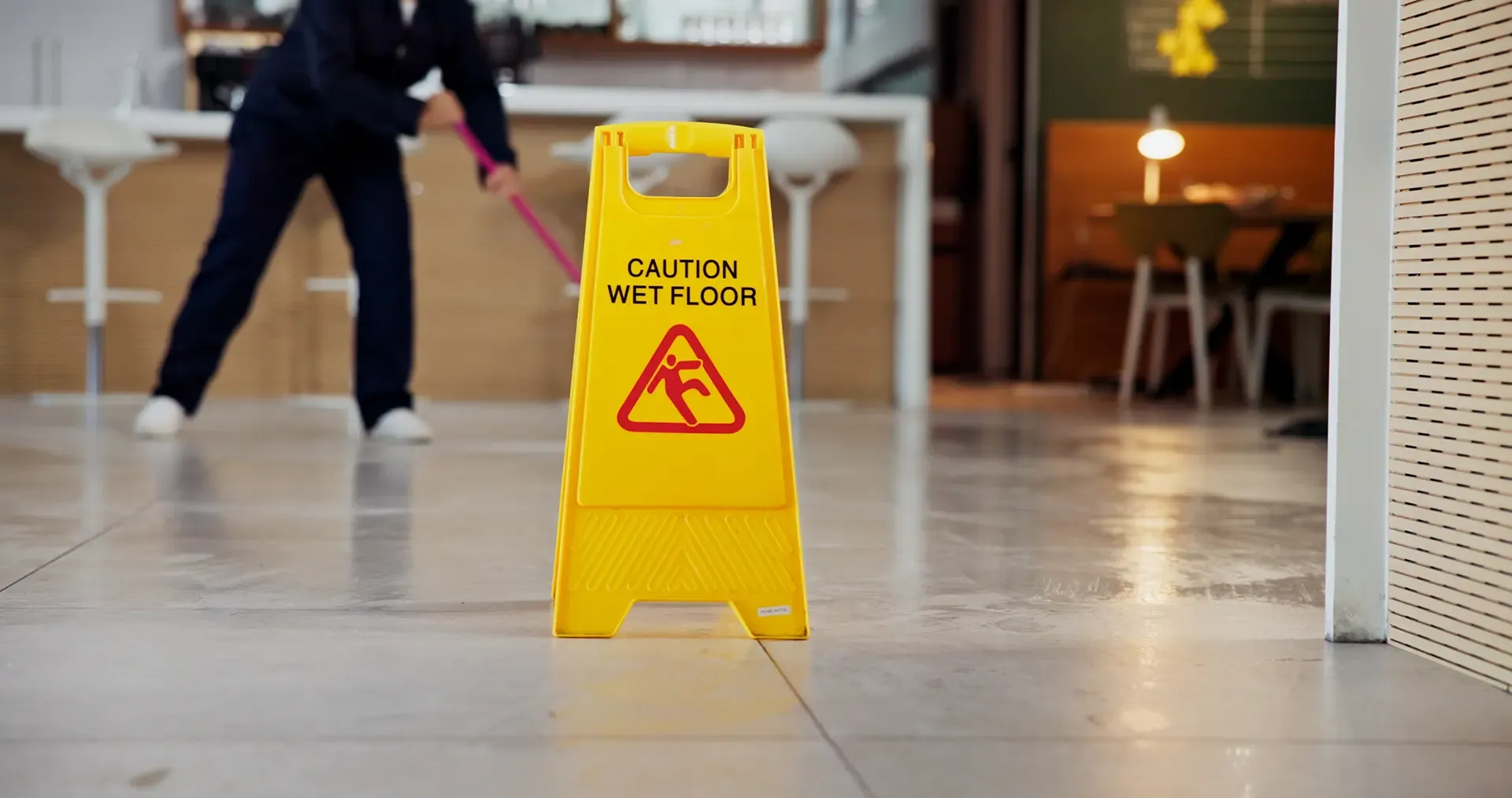 Coffee Spill Illinois Mall Leads Premises Liability Suit Coffee Spill Illinois Mall Leads Premises Liability Suit