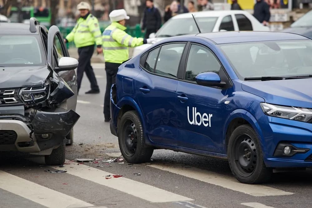 What Happens if you are in an Illinois Ride-sharing Car Accident What Happens if you are in an Illinois Ride-sharing Car Accident