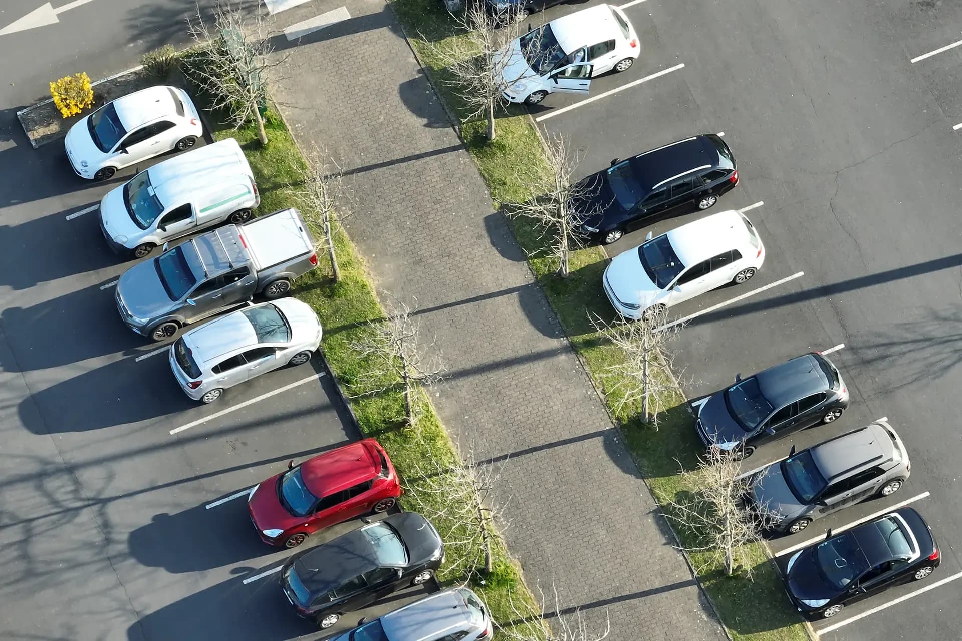 Who Is Liable For Damages Caused In A Parking Lot Accident Who Is Liable For Damages Caused In A Parking Lot Accident
