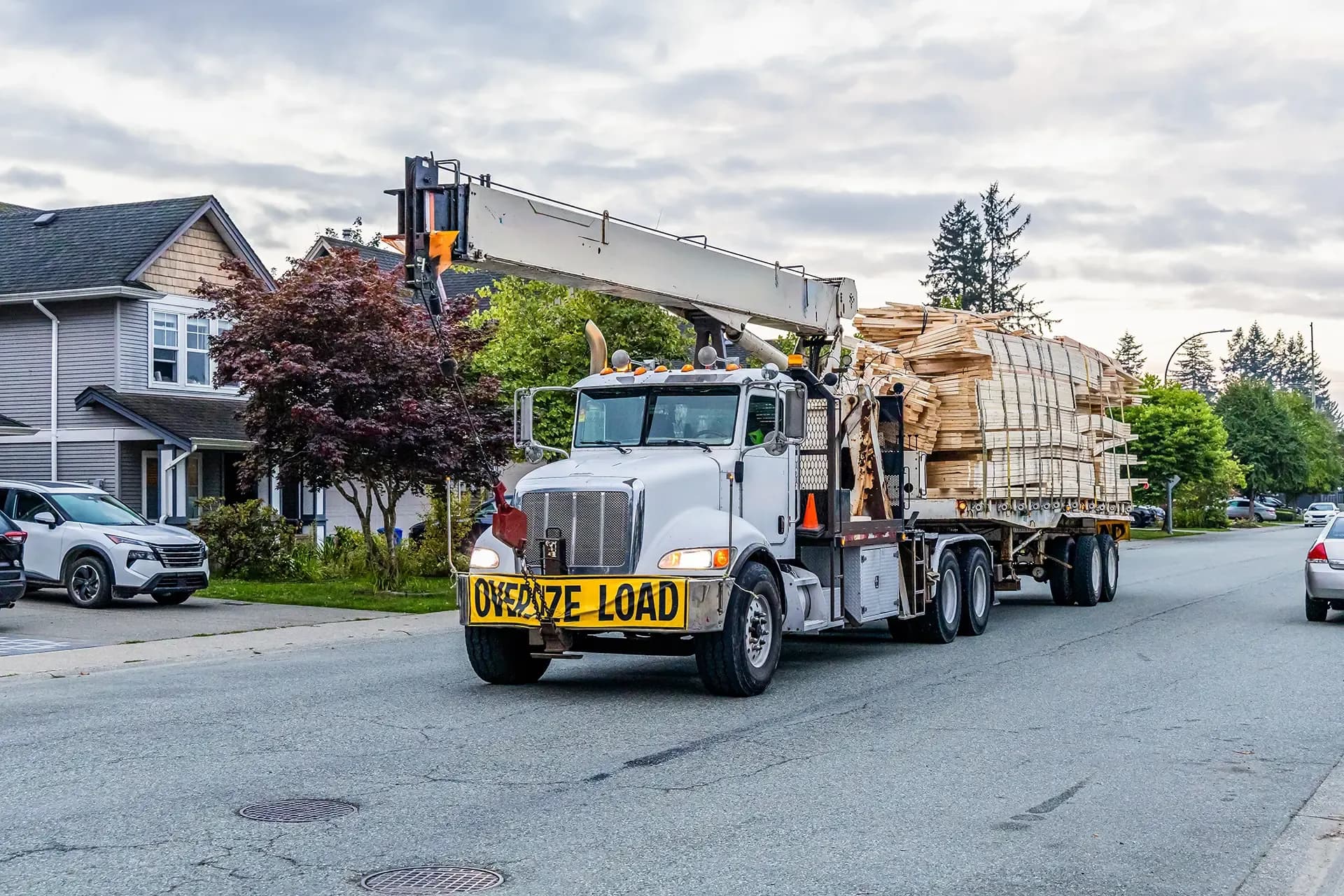 Who Pays If I Am Injured By Cargo Or Debris Falling Off A Truck Who Pays If I Am Injured By Cargo Or Debris Falling Off A Truck