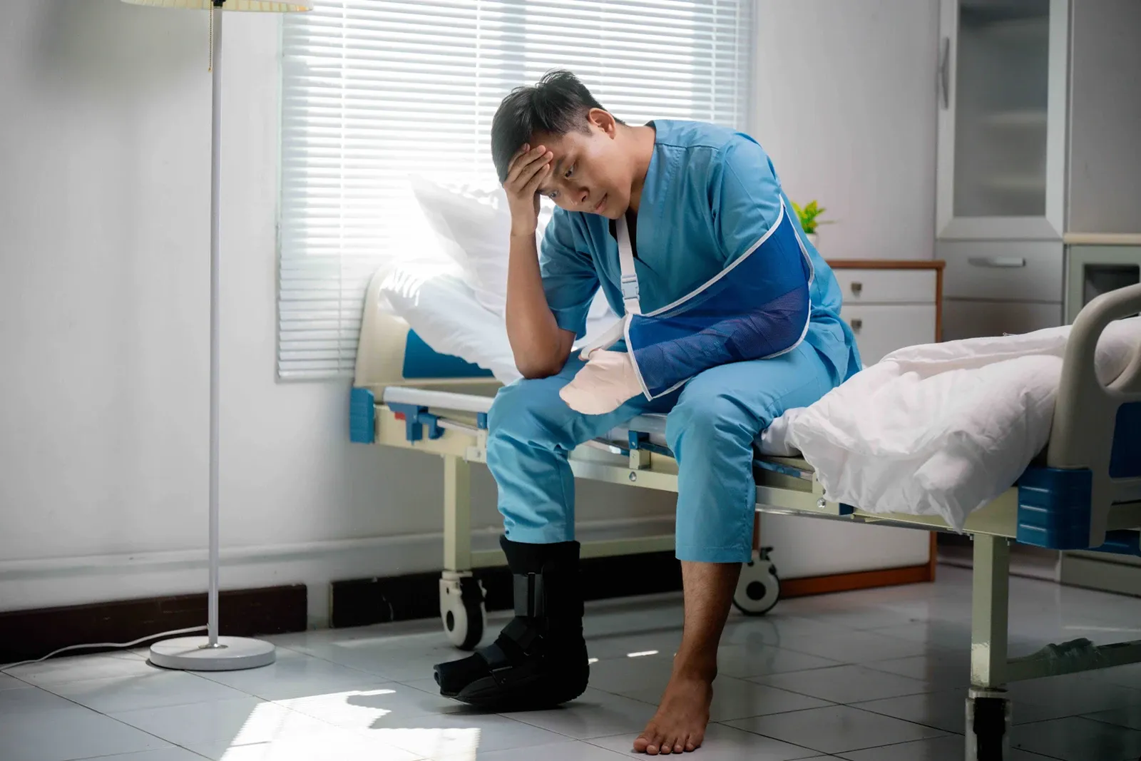 personal-injury-practice-area-serious-injury-fractures-03 personal-injury-practice-area-serious-injury-fractures-03