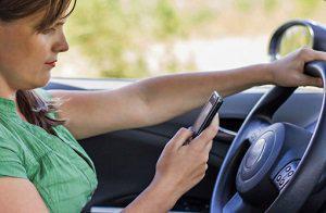 illinois texting and driving laws